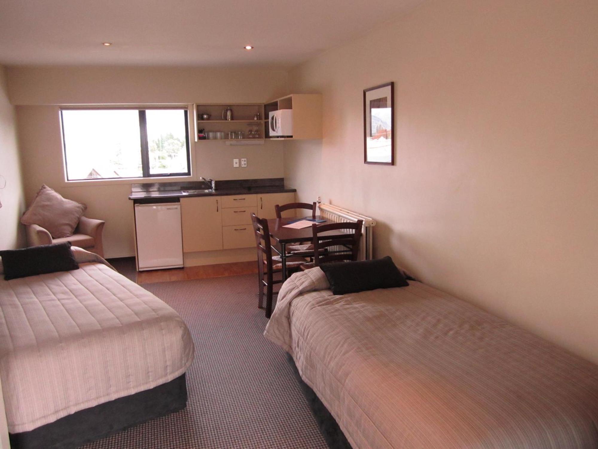 Four Seasons Motel Queenstown Bagian luar foto