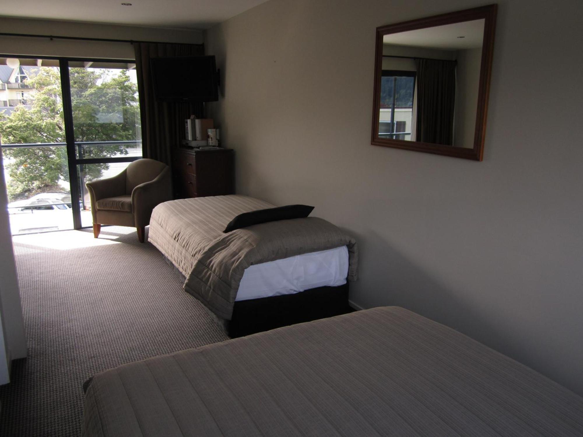 Four Seasons Motel Queenstown Bagian luar foto
