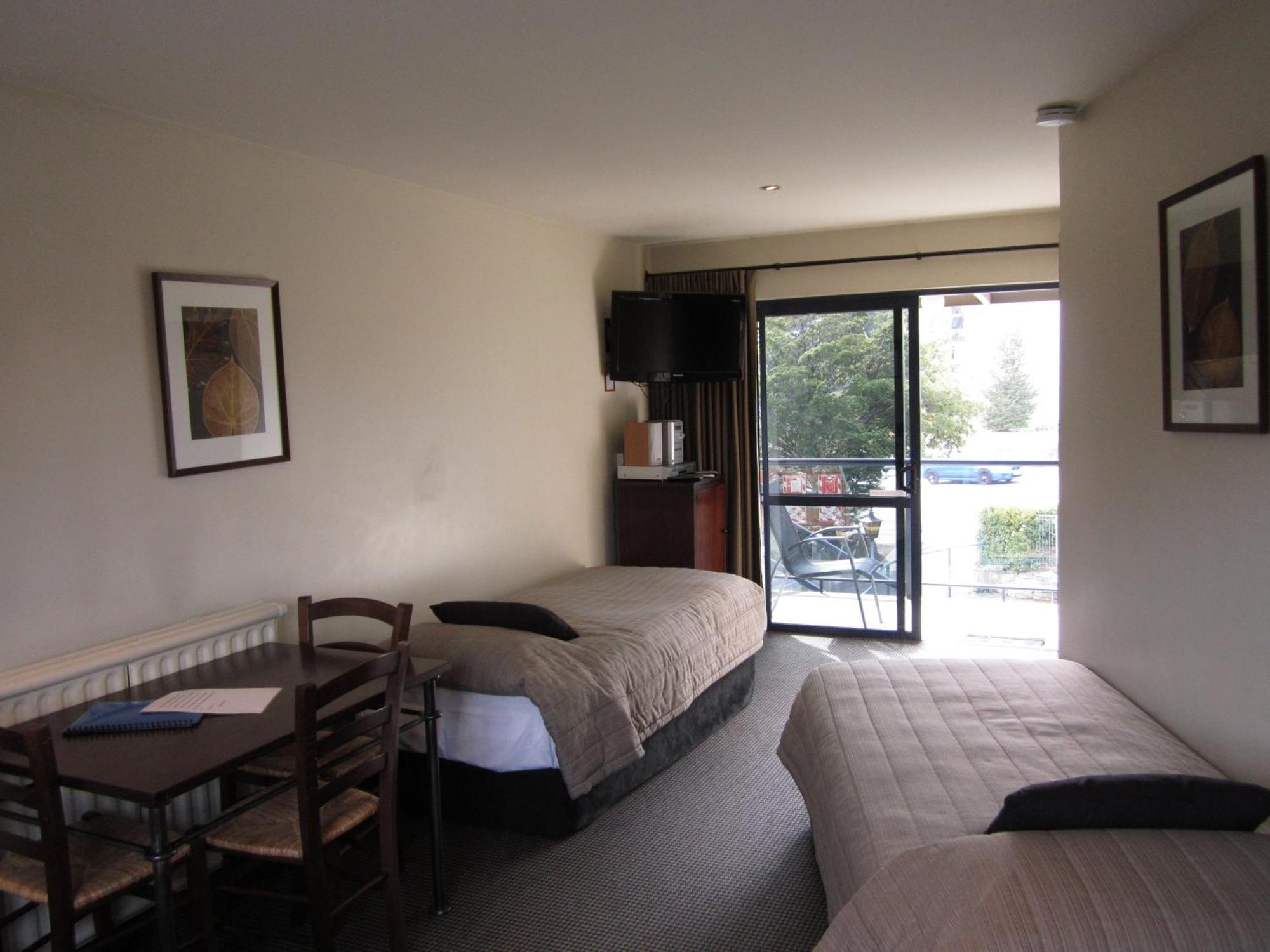 Four Seasons Motel Queenstown Bagian luar foto